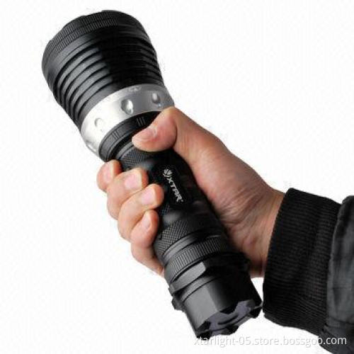 Xtar 3 X CREE Xm-L U2 LED Flashlight (S1)